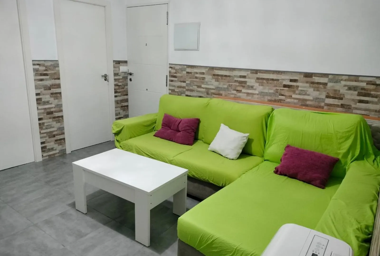 Habitacion En Casa Compartida 0*, Huelva Spain